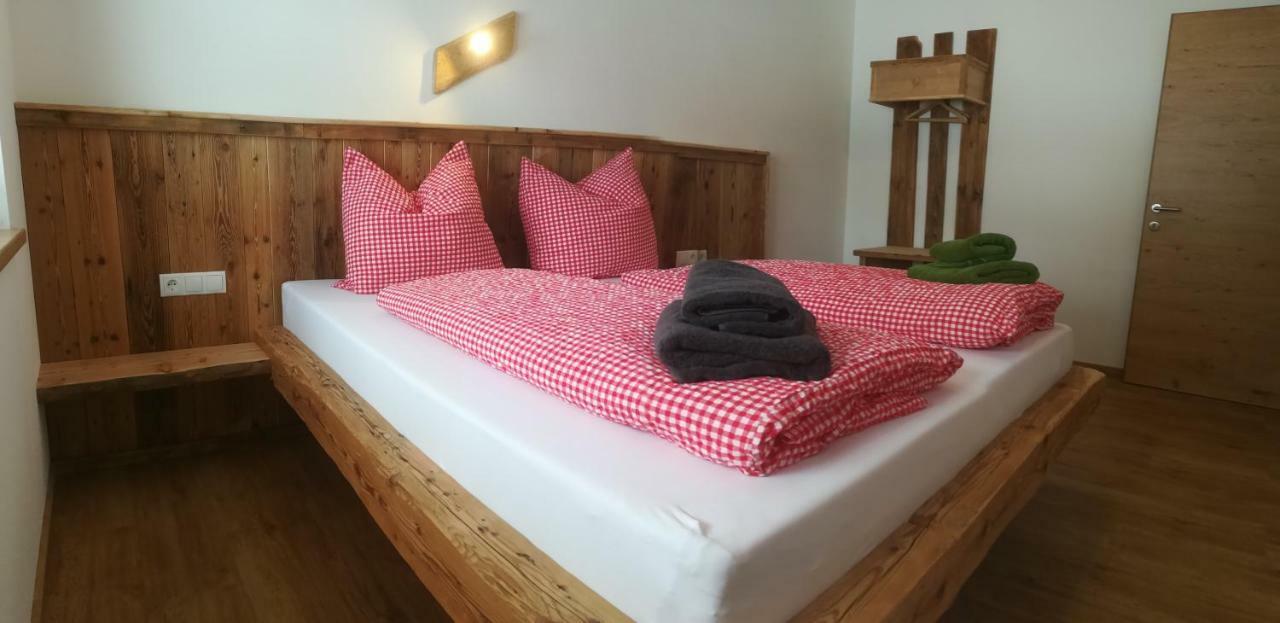 Ferienhaus Hoellwarth シュトゥンム エクステリア 写真
