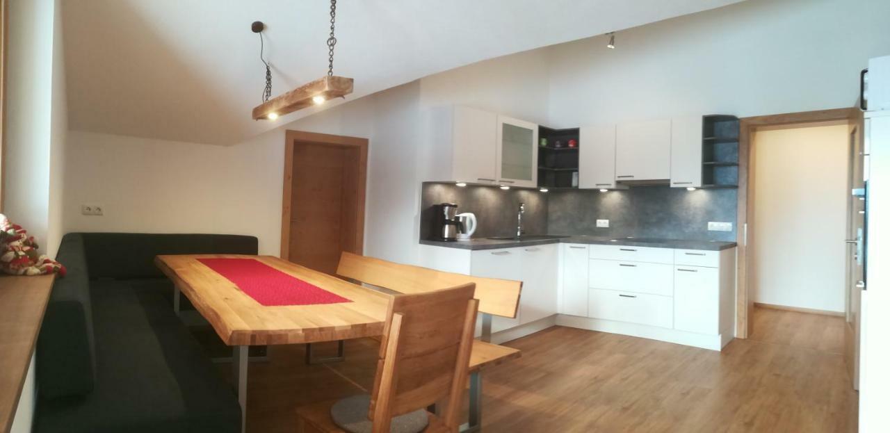 Ferienhaus Hoellwarth シュトゥンム エクステリア 写真
